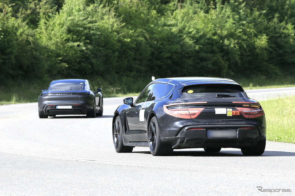 ポルシェ タイカン・クロスツーリスモ 市販型プロトタイプ(スクープ写真)《APOLLO NEWS SERVICE》