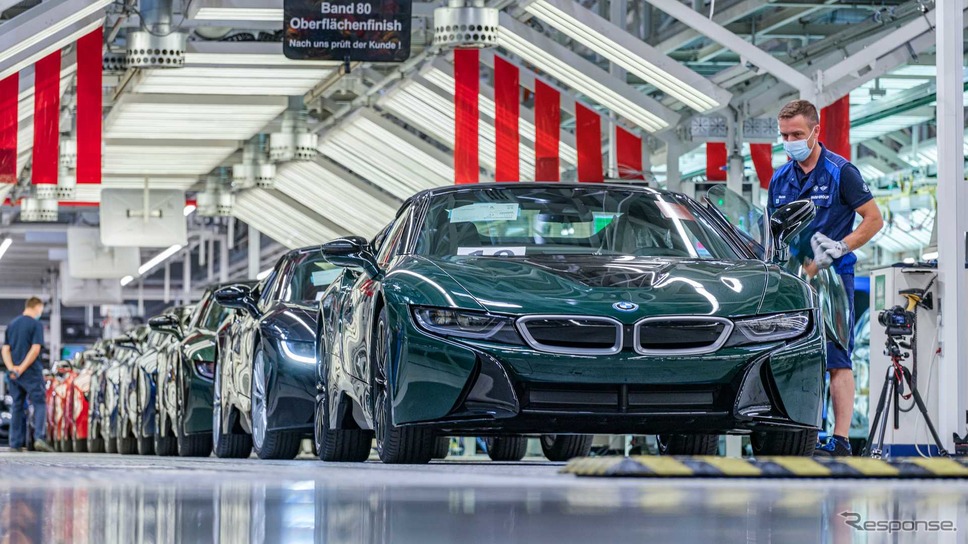 BMW i8 の最終モデル《photo by BMW》