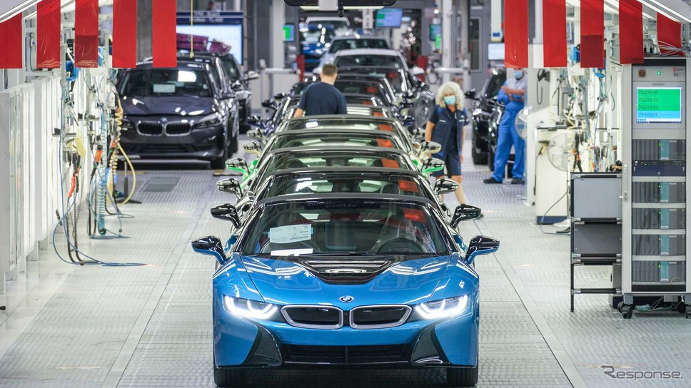BMW i8 の最終モデル《photo by BMW》