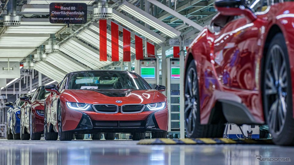BMW i8 の最終モデル《photo by BMW》