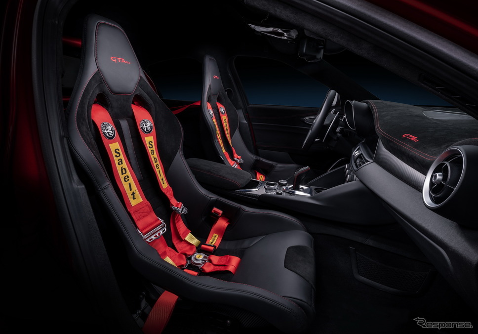 アルファロメオ・ジュリア GTA 新型の「GTAm」《photo by Alfa Romeo》