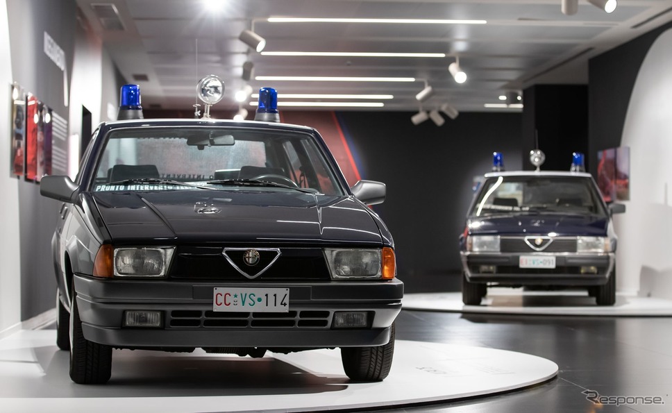 「制服を着たアルファロメオ」展のイタリア国家憲兵「カラビニエリ」向け歴代車両《photo by Alfaromeo》