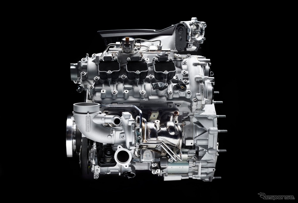 マセラティ MC20 に搭載される新開発の3.0リットルV型6気筒ツインターボエンジン《photo by Maserati》