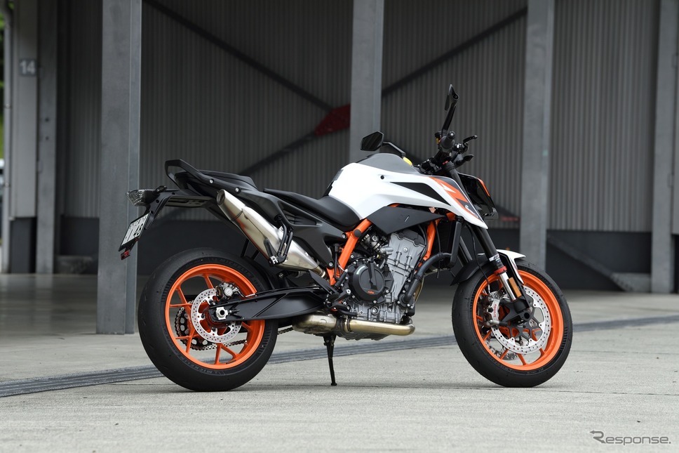 KTM 890DUKE R《写真撮影 雪岡直樹》