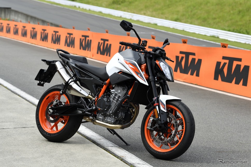 KTM 890DUKE R《写真撮影 雪岡直樹》