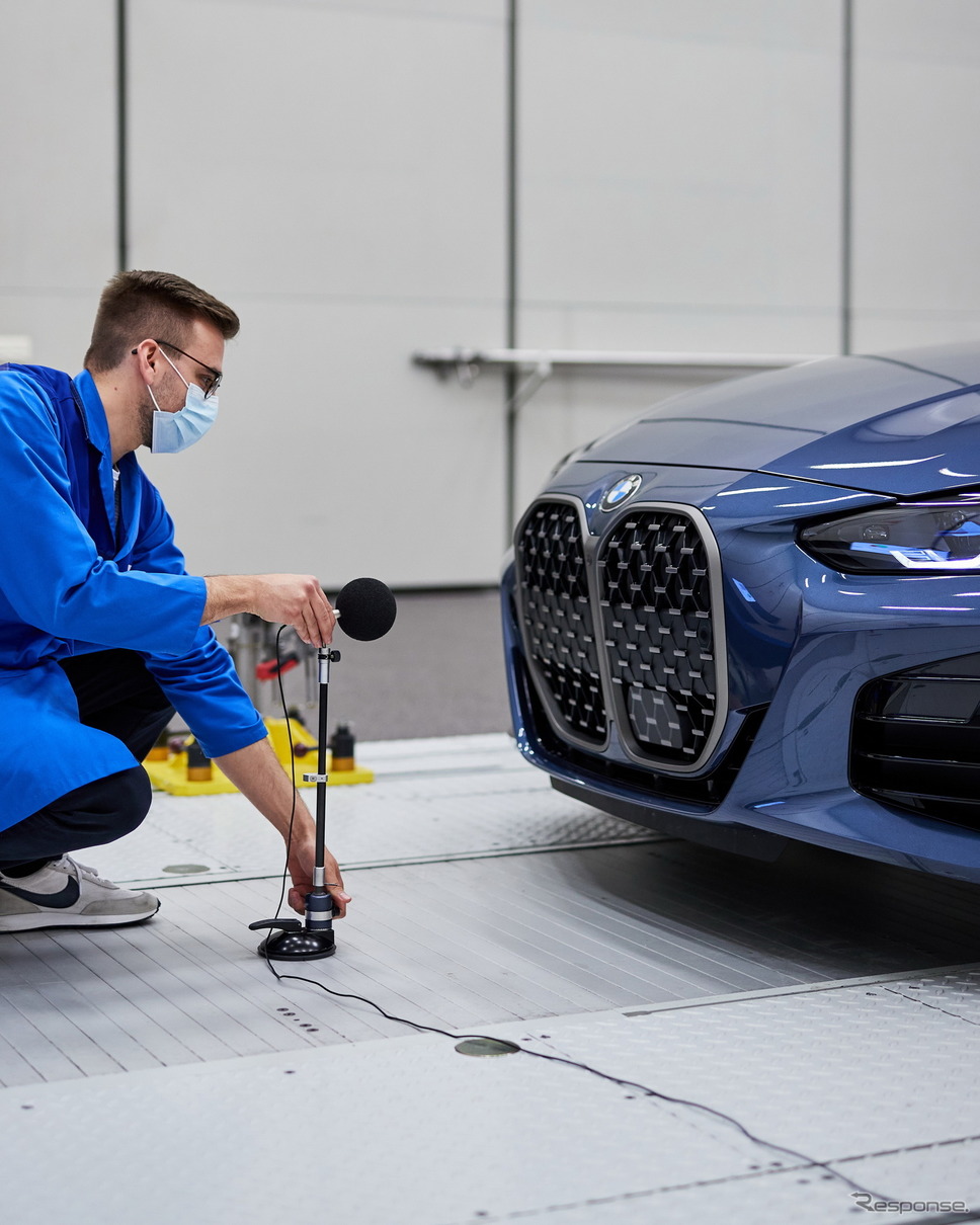 ドイツ・ディンゴルフィンク工場で生産が開始されたBMW 4シリーズ・クーペ 新型《photo by BMW》