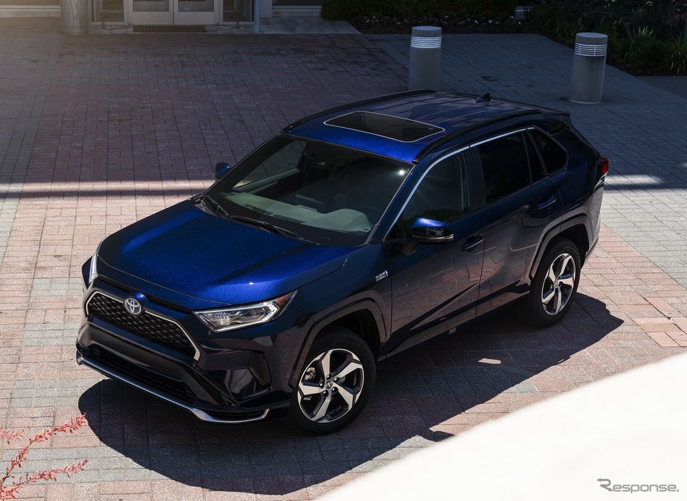 トヨタ RAV4 プライム(日本名:RAV4 PHV に相当)《photo by Toyota》