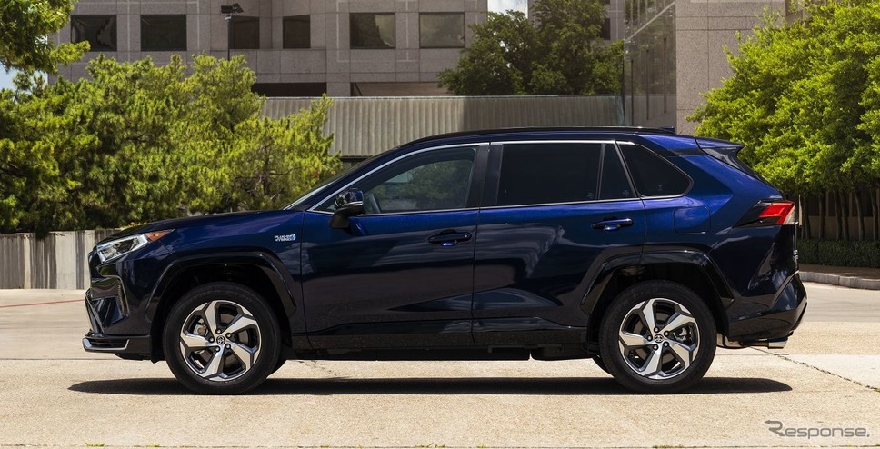 トヨタ RAV4 プライム(日本名:RAV4 PHV に相当)《photo by Toyota》