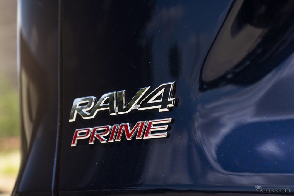 トヨタ RAV4 プライム(日本名:RAV4 PHV に相当)《photo by Toyota》
