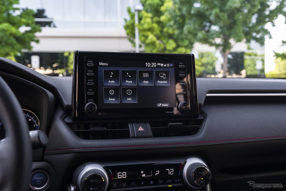 トヨタ RAV4 プライム(日本名:RAV4 PHV に相当)《photo by Toyota》
