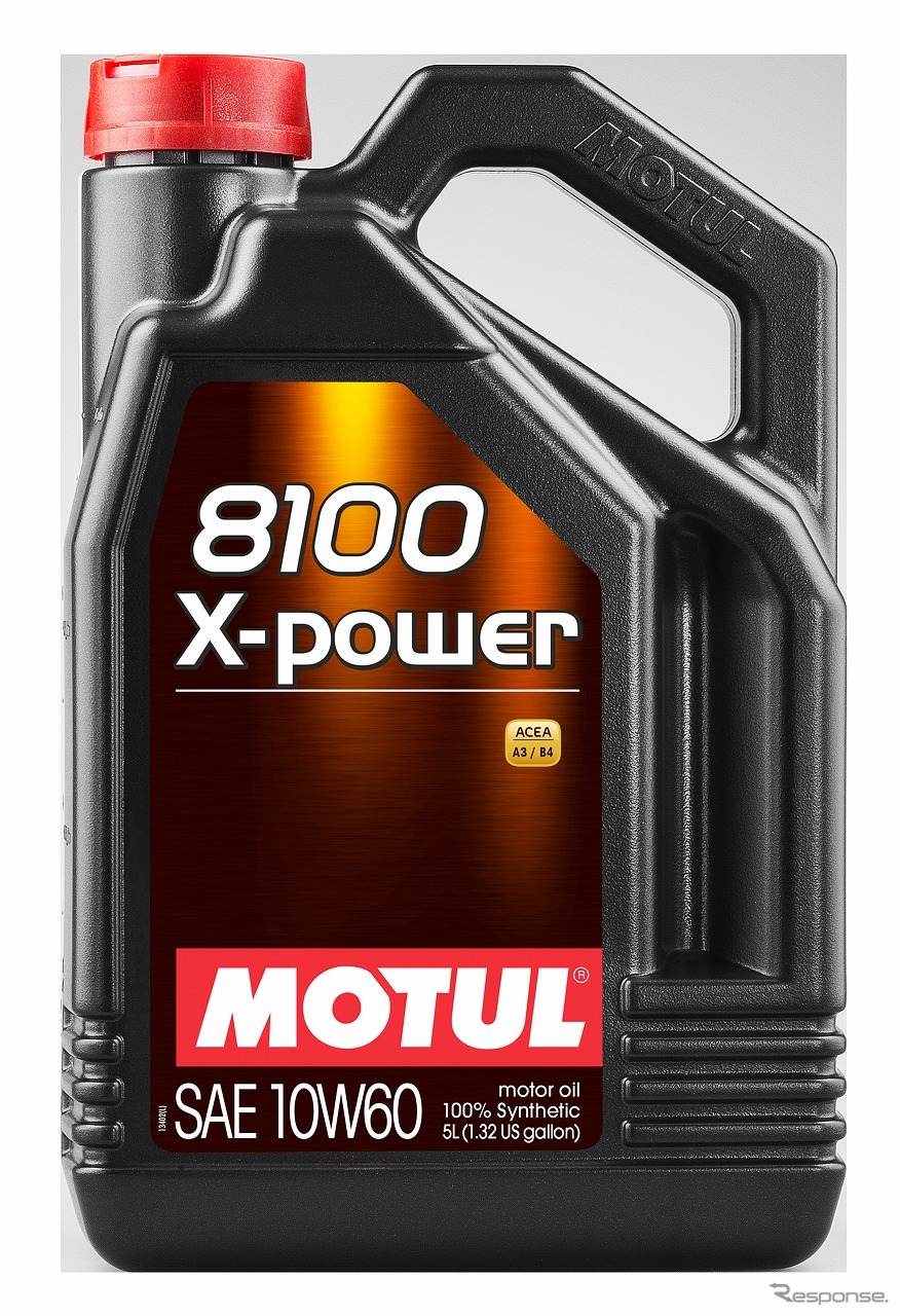 モチュール 8100 X-power 10W60（5L）《写真提供 テクノイル・ジャポン》