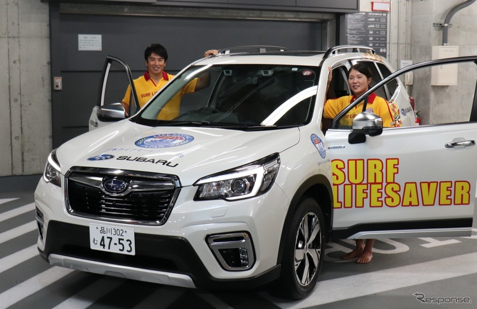左:日本ライフセービング協会の飯沼誠司スーパーバイザー、右:日本ライフセービング協会の大山玲奈氏《写真撮影 中尾真二》
