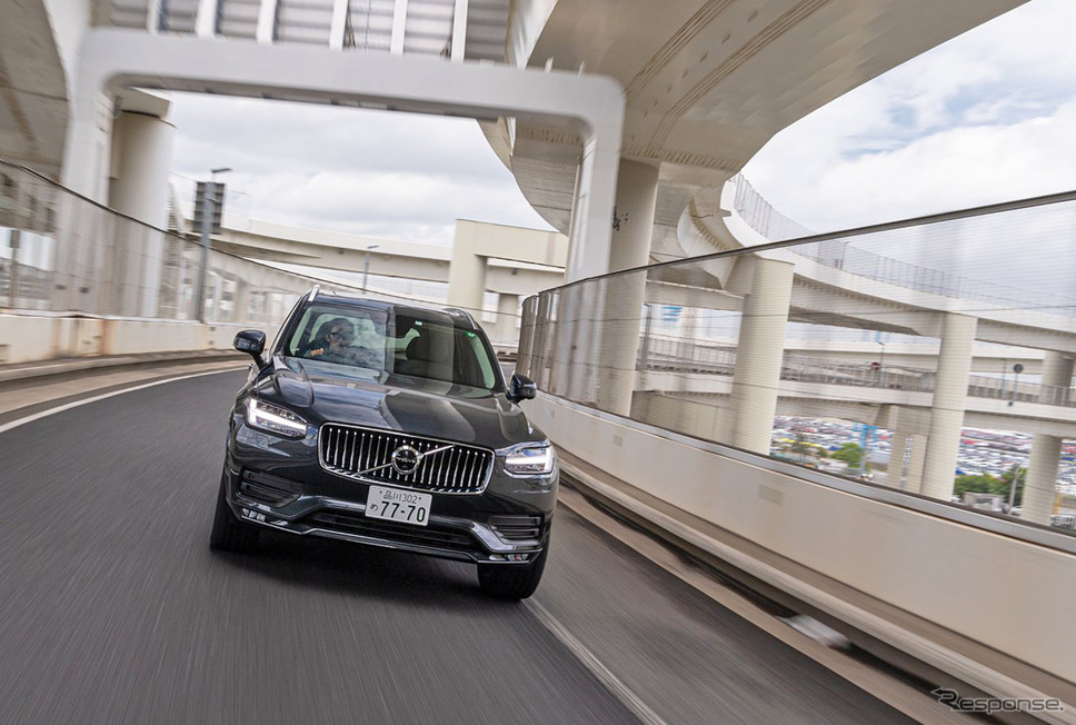 ボルボ XC90 B5《写真 土屋勇人》