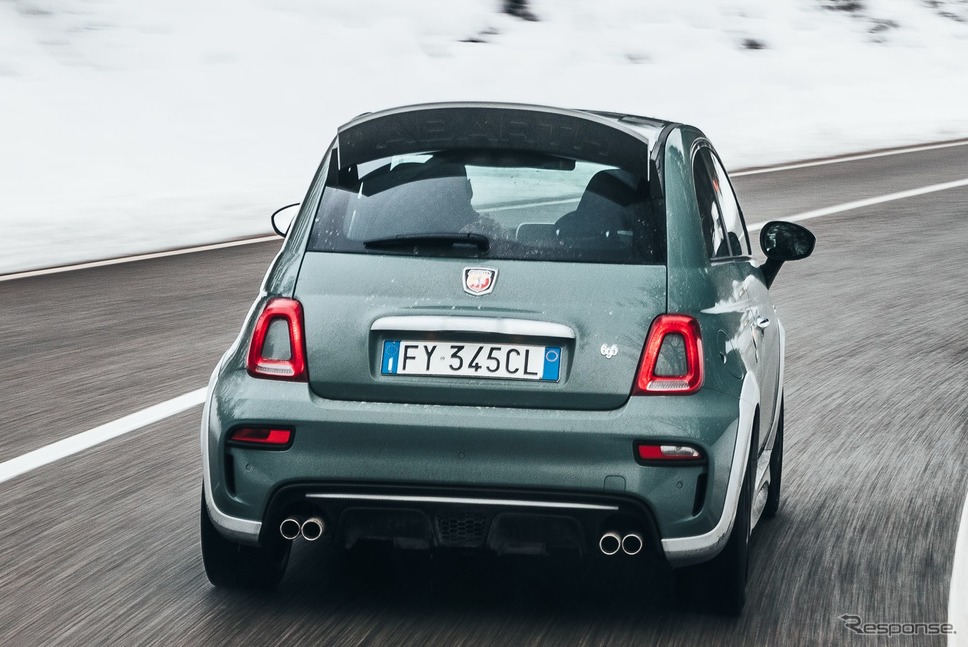 アバルト695セッタンタ・アニヴェルサーリオ《photo by Abarth》