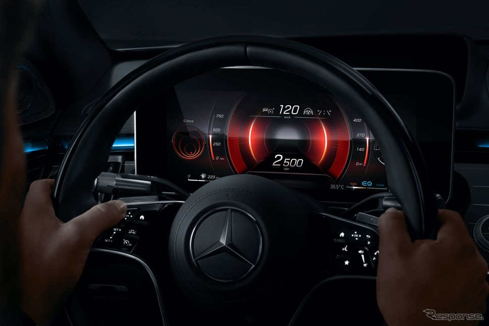メルセデスベンツ Sクラス 次期型の新開発「3Dドライバーディスプレイ」《photo by Mercedes-Benz》