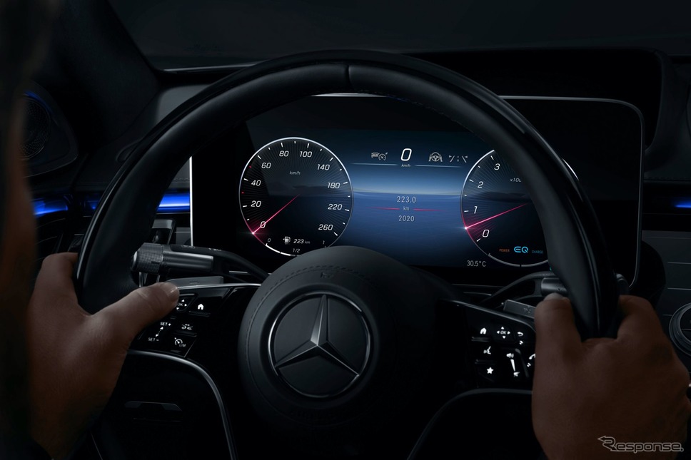 メルセデスベンツ Sクラス 次期型の新開発「3Dドライバーディスプレイ」《photo by Mercedes-Benz》