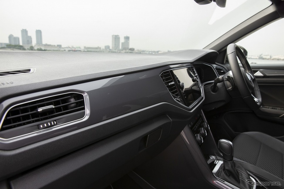 VW T-Roc《写真提供 フォルクスワーゲングループジャパン》