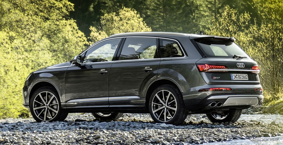 アウディ SQ7 改良新型の4.0TFSI《photo by Audi》