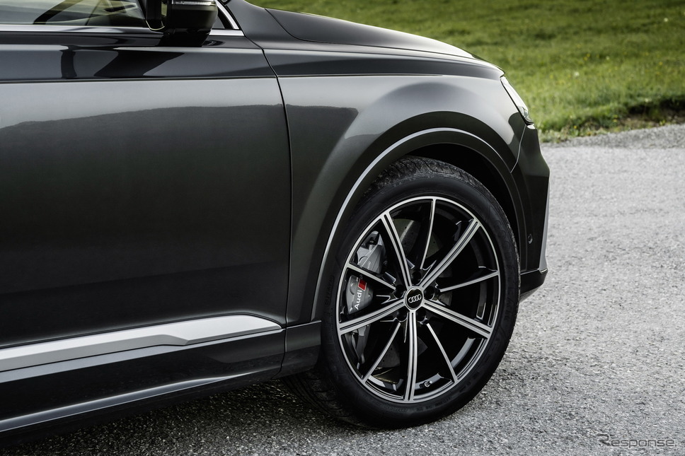 アウディ SQ7 改良新型の4.0TFSI《photo by Audi》
