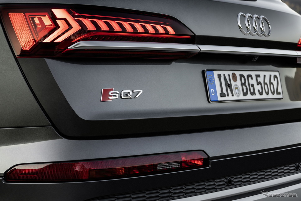 アウディ SQ7 改良新型の4.0TFSI《photo by Audi》