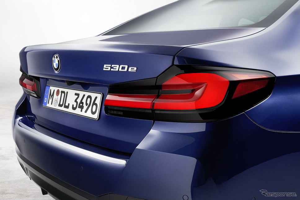 BMW 5シリーズ・セダン 改良新型のPHV「530e」(参考)《photo by BMW》