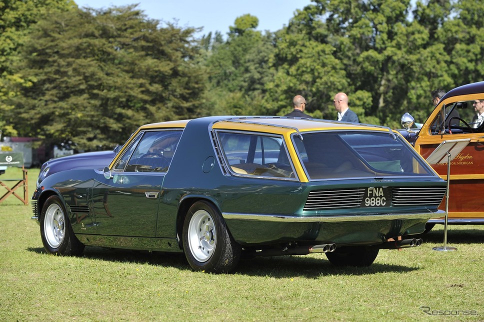 フェラーリ330GTヴィニャーレ・シューティングブレーク(サロン・プリヴェ2012)《photo by Newspress》