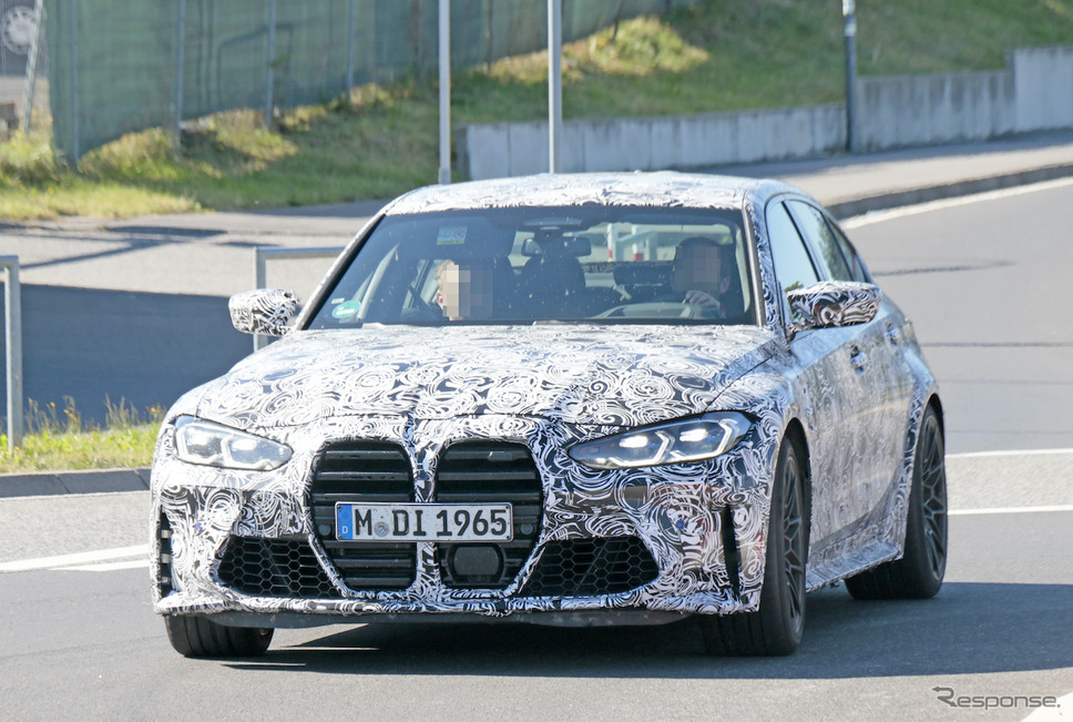 BMW M3セダン 新型プロトタイプ(スクープ写真)《APOLLO NEWS SERVICE》