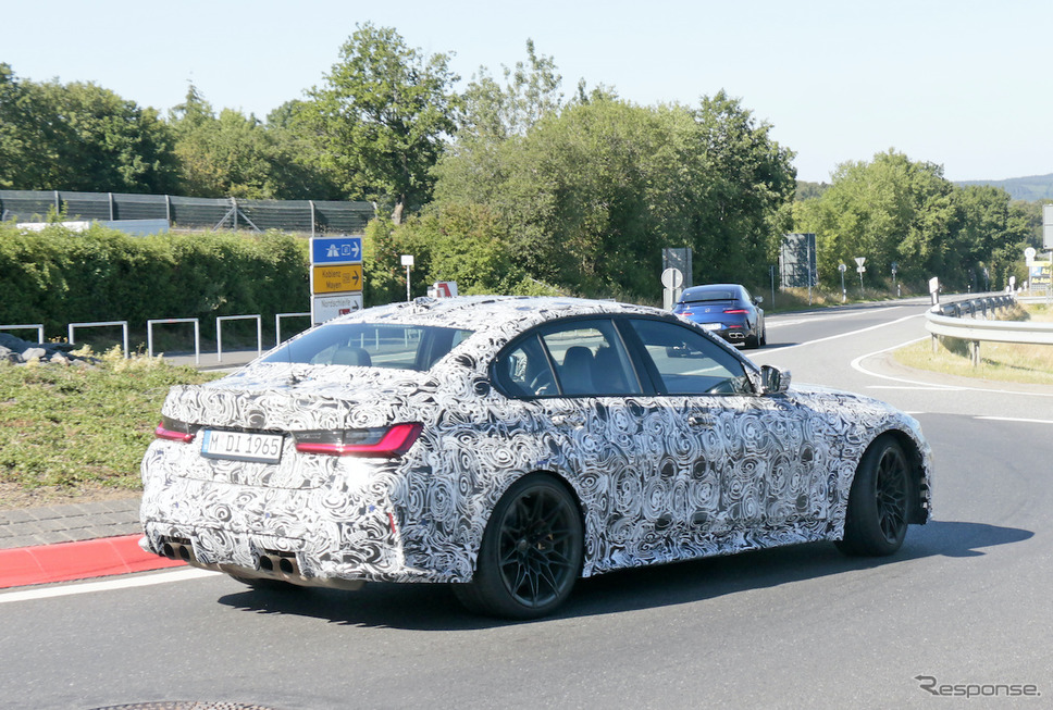 BMW M3セダン 新型プロトタイプ(スクープ写真)《APOLLO NEWS SERVICE》