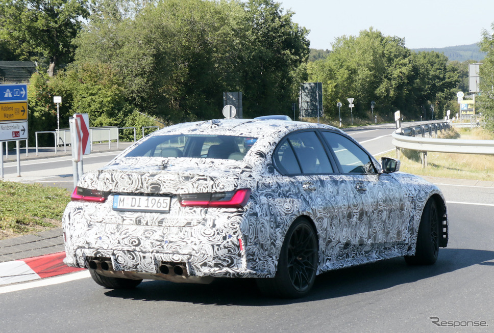 BMW M3セダン 新型プロトタイプ(スクープ写真)《APOLLO NEWS SERVICE》
