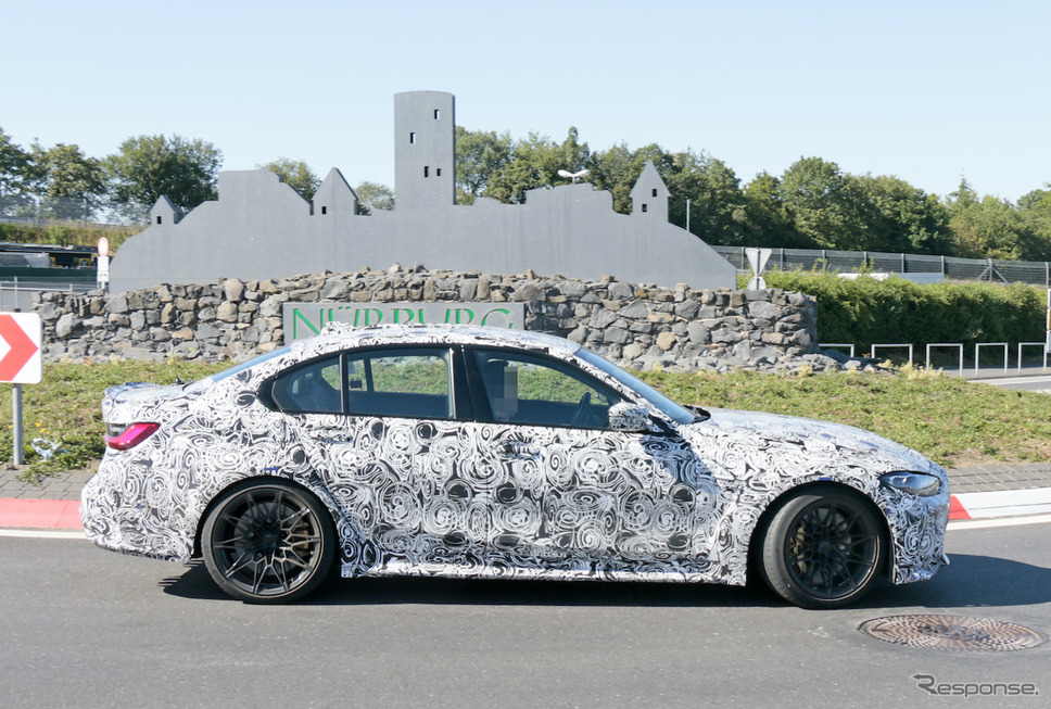 BMW M3セダン 新型プロトタイプ(スクープ写真)《APOLLO NEWS SERVICE》