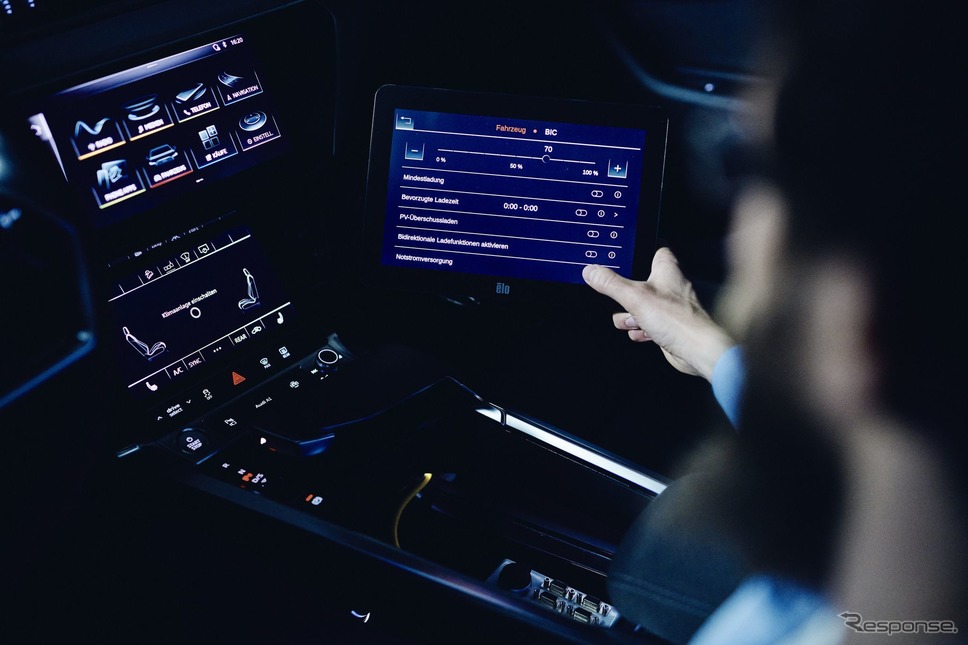 アウディのEVによる双方向充電技術の研究開発《photo by Audi》