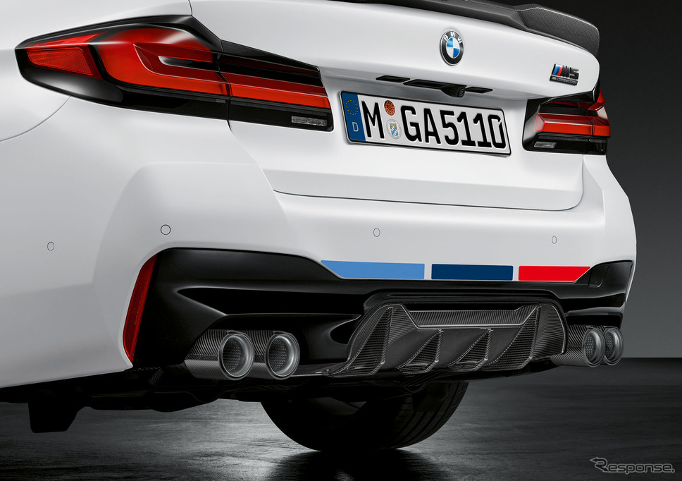 BMW M5 改良新型のMパフォーマンスパーツ《photo by BMW》