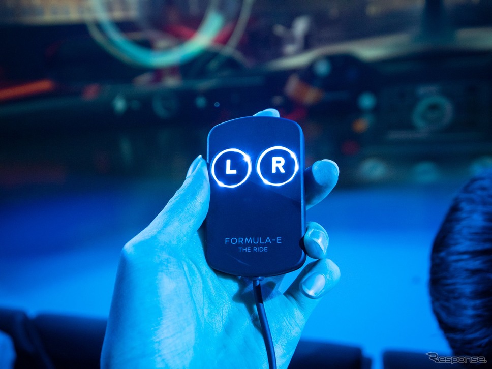 ニッサンパビリオン THE THEATER、FORMULA E THE RIDE《写真撮影 滑川寛》