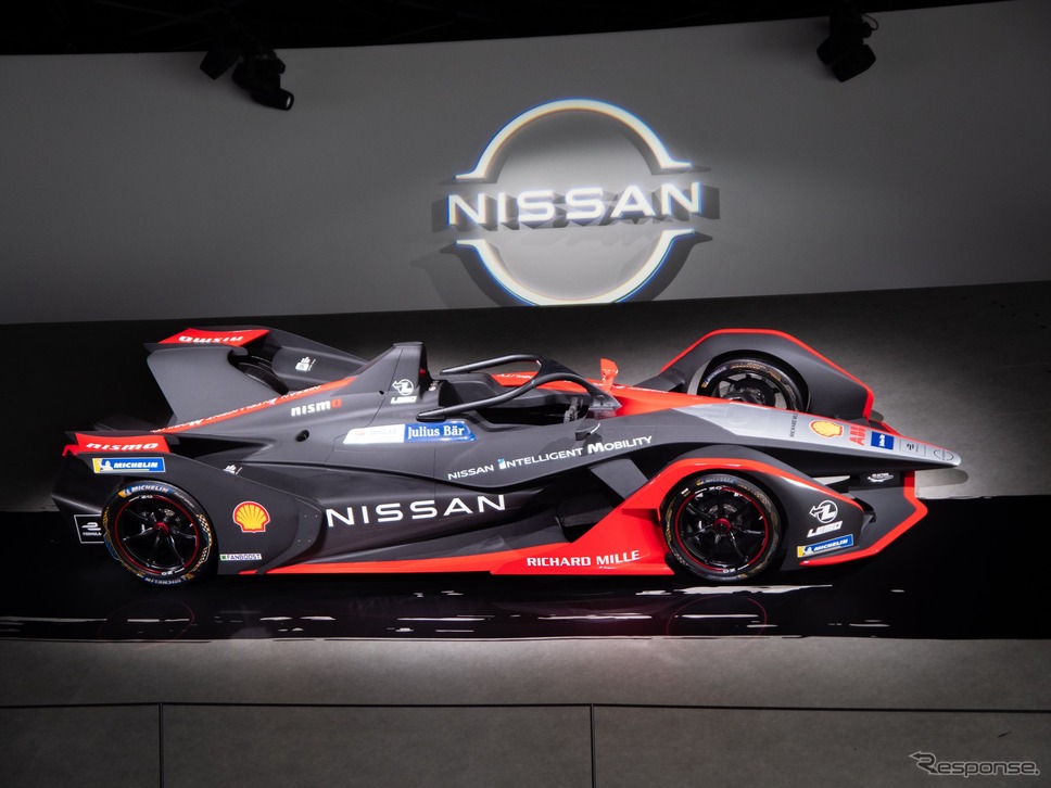 ニッサンパビリオン THE THEATER、FORMULA E THE RIDE《写真撮影 滑川寛》