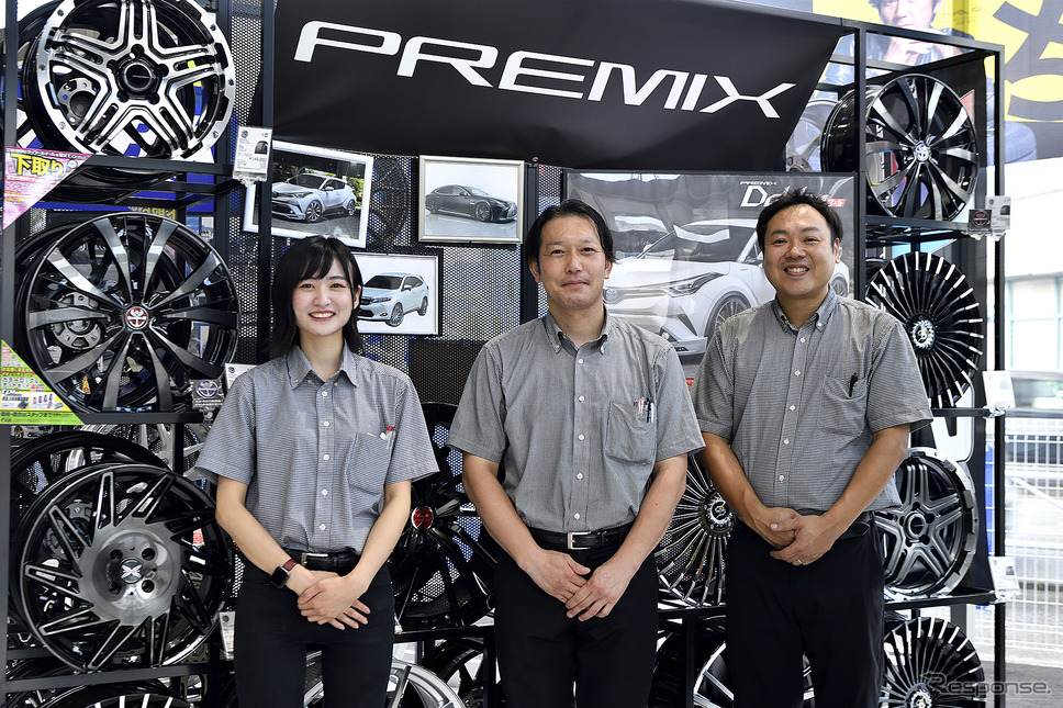 今回、新型ハリアーのホイール装着を実施したのは山梨県甲府市国母7-9-42にある「タイヤ&ホイール館 フジスペシャルブランド 甲府店」だ。国産車/輸入車に限らず幅広い車種の知識も豊富なお店。適合情報なども全国のグループ店で共有することから、かなり“攻めたセッティング”も相談に乗ってくれる。SUV系はトレンドにも敏感で、タイヤセレクトを含めて充実のアドバイスが聞けそうだ。《写真撮影 雪岡直樹》