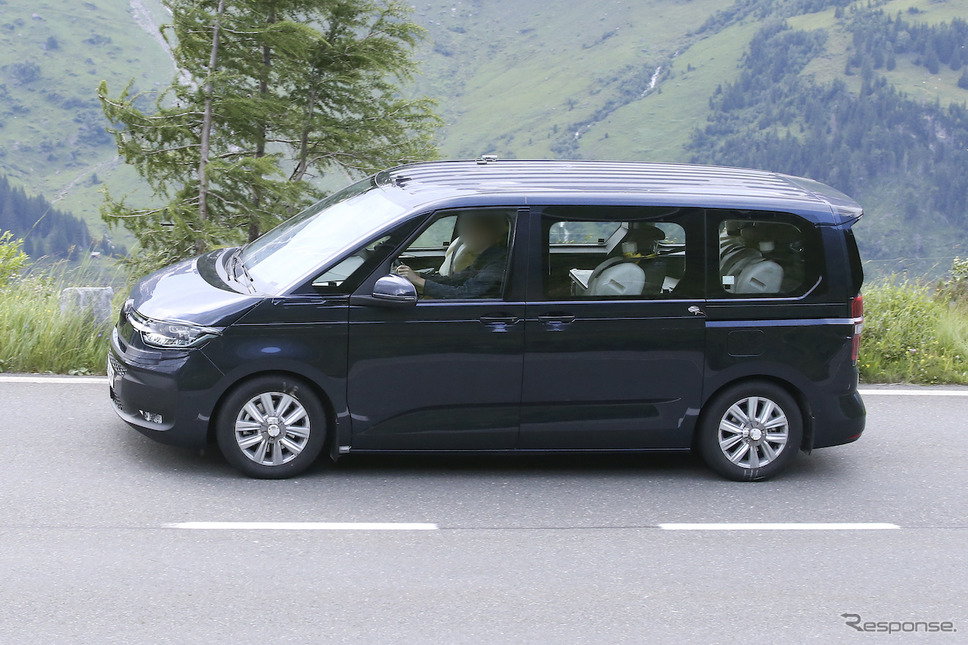 VW T7 市販型プロトタイプ(スクープ写真)《APOLLO NEWS SERVICE》