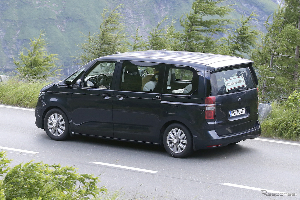 VW T7 市販型プロトタイプ(スクープ写真)《APOLLO NEWS SERVICE》