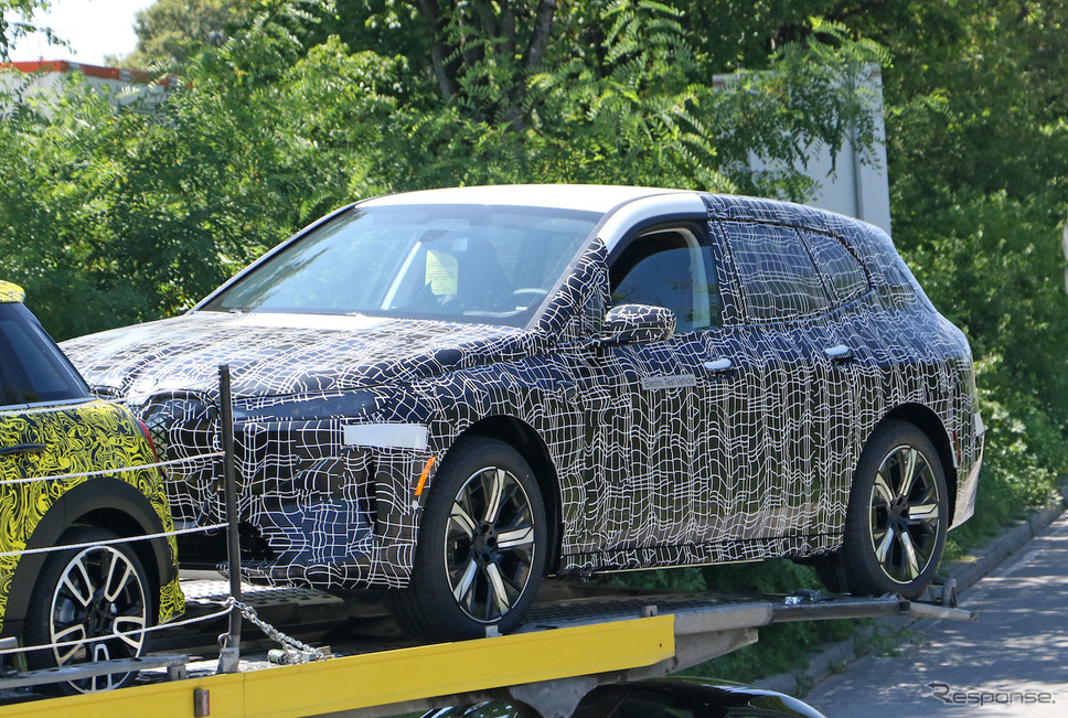 BMW iX5(仮)プロトタイプのスクープ写真《APOLLO NEWS SERVICE》