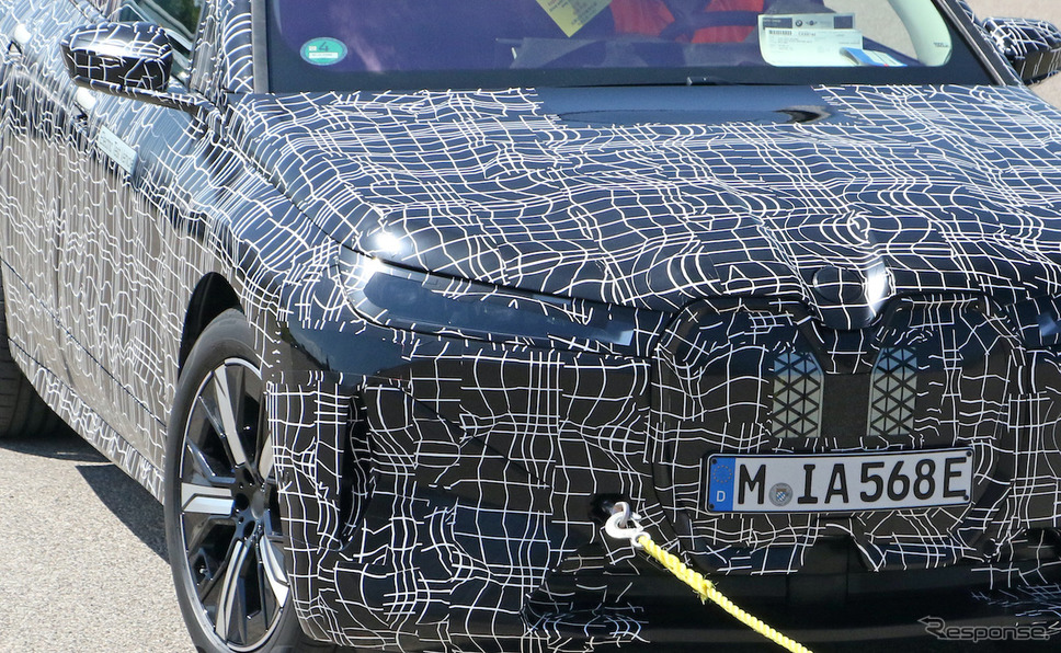BMW iX5(仮)プロトタイプのスクープ写真《APOLLO NEWS SERVICE》