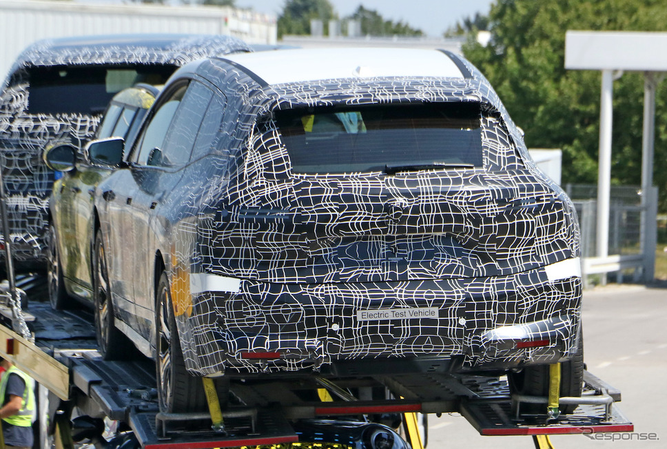 BMW iX5(仮)プロトタイプのスクープ写真《APOLLO NEWS SERVICE》