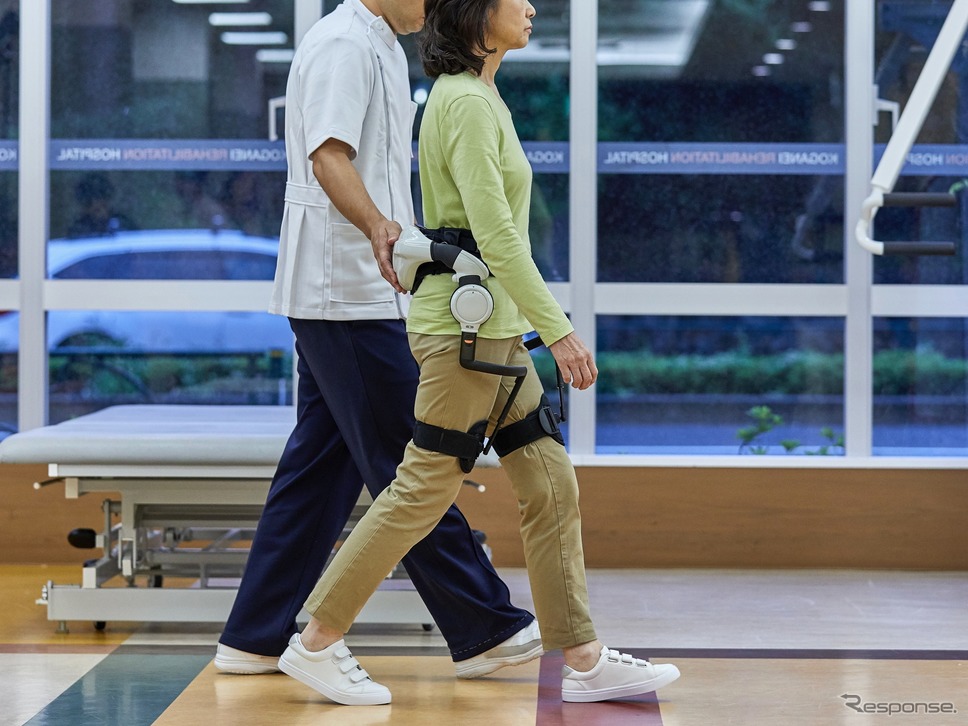 ホンダの歩行アシスト《写真提供 ホンダ》