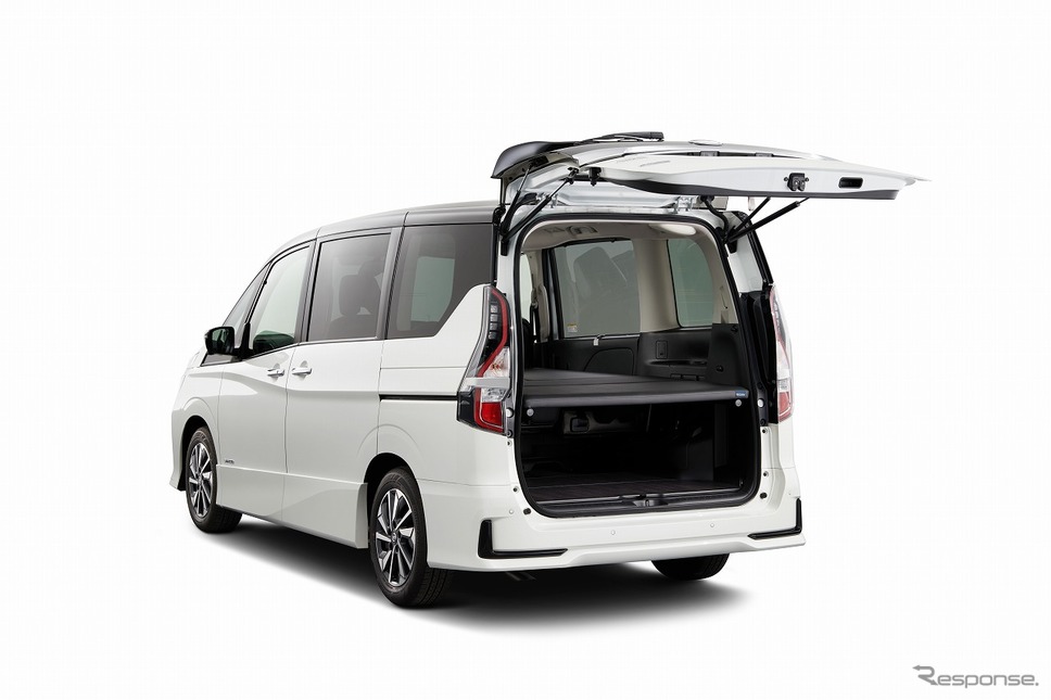 日産 セレナ マルチベッド《写真提供 日産自動車》