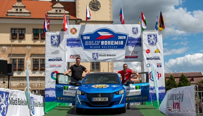 チェコで開催された「ECO エネルギー・ラリー・ボヘミア」において総合優勝を達成したプジョー e-208《photo by Peugeot》