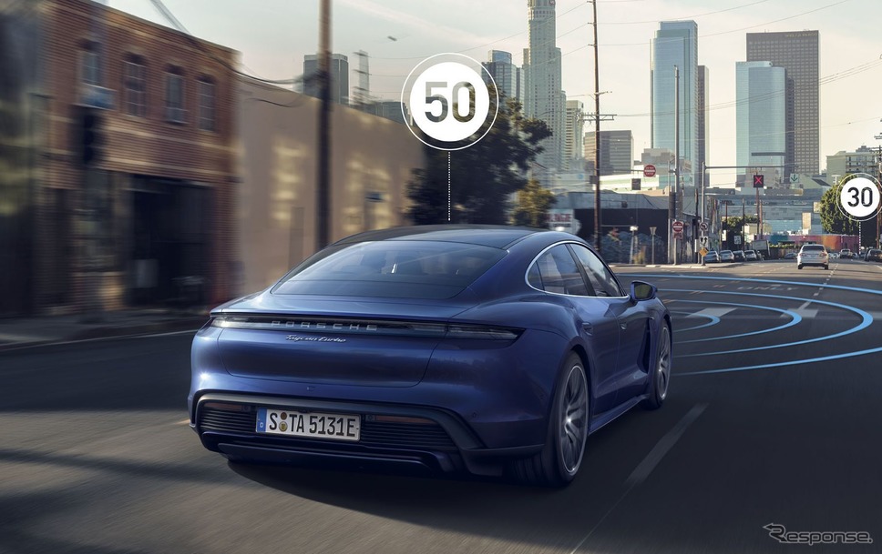 ポルシェ・タイカン の2021年モデル《photo by Porsche》