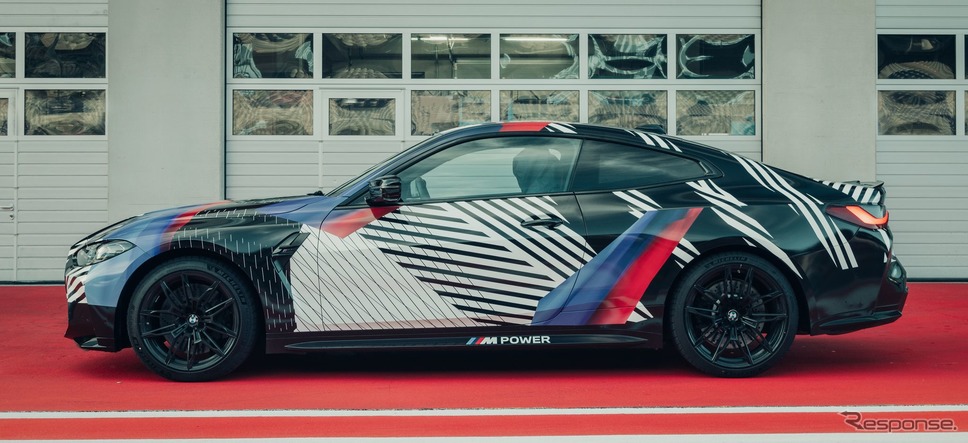BMW M4クーペ 次期型のプロトタイプ《photo by BMW》