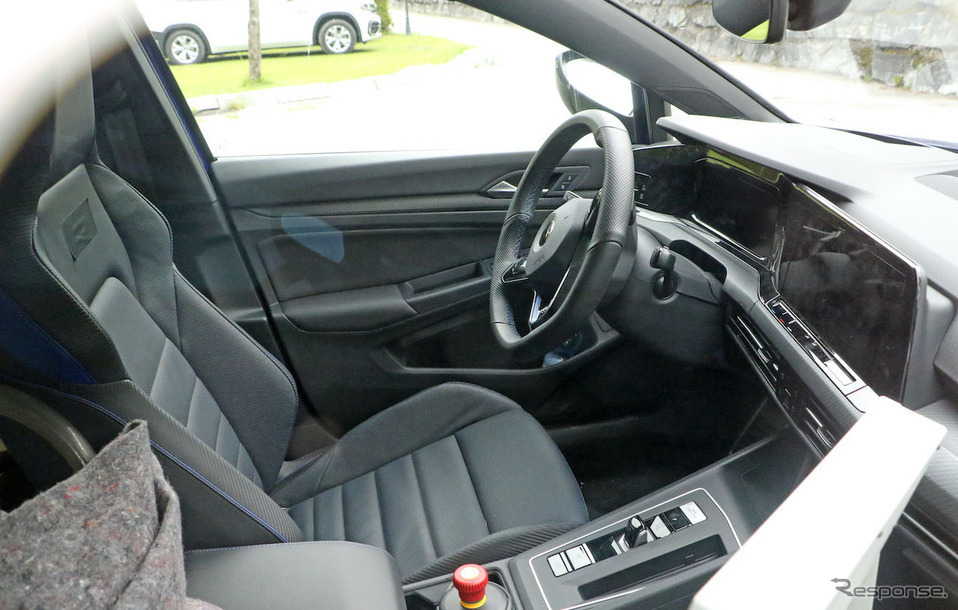 VW ゴルフR ヴァリアント 次期型プロトタイプ(スクープ写真)《APOLLO NEWS SERVICE》