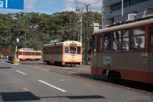 伊予鉄道松山市内線《写真提供 写真AC》