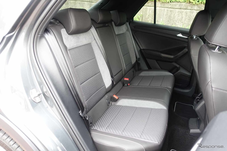 VW T-Roc R-Line《写真撮影 中村孝仁》