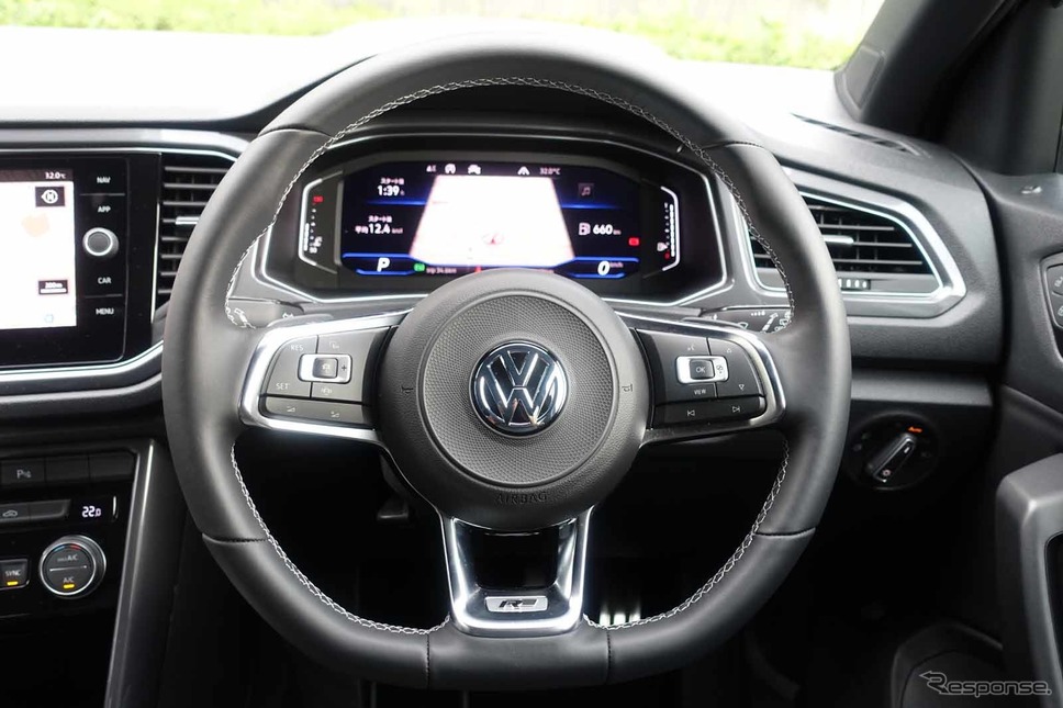 VW T-Roc R-Line《写真撮影 中村孝仁》