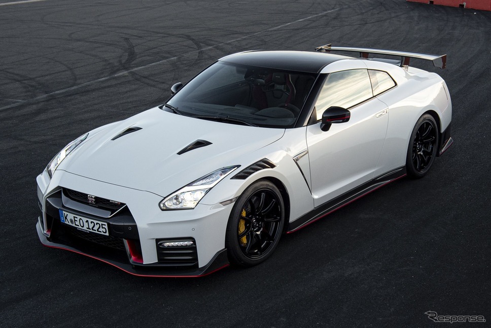 日産 GT-R NISMO の2021年モデル《photo by NISSAN》